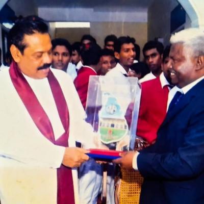 Ex President With Princi Thumb